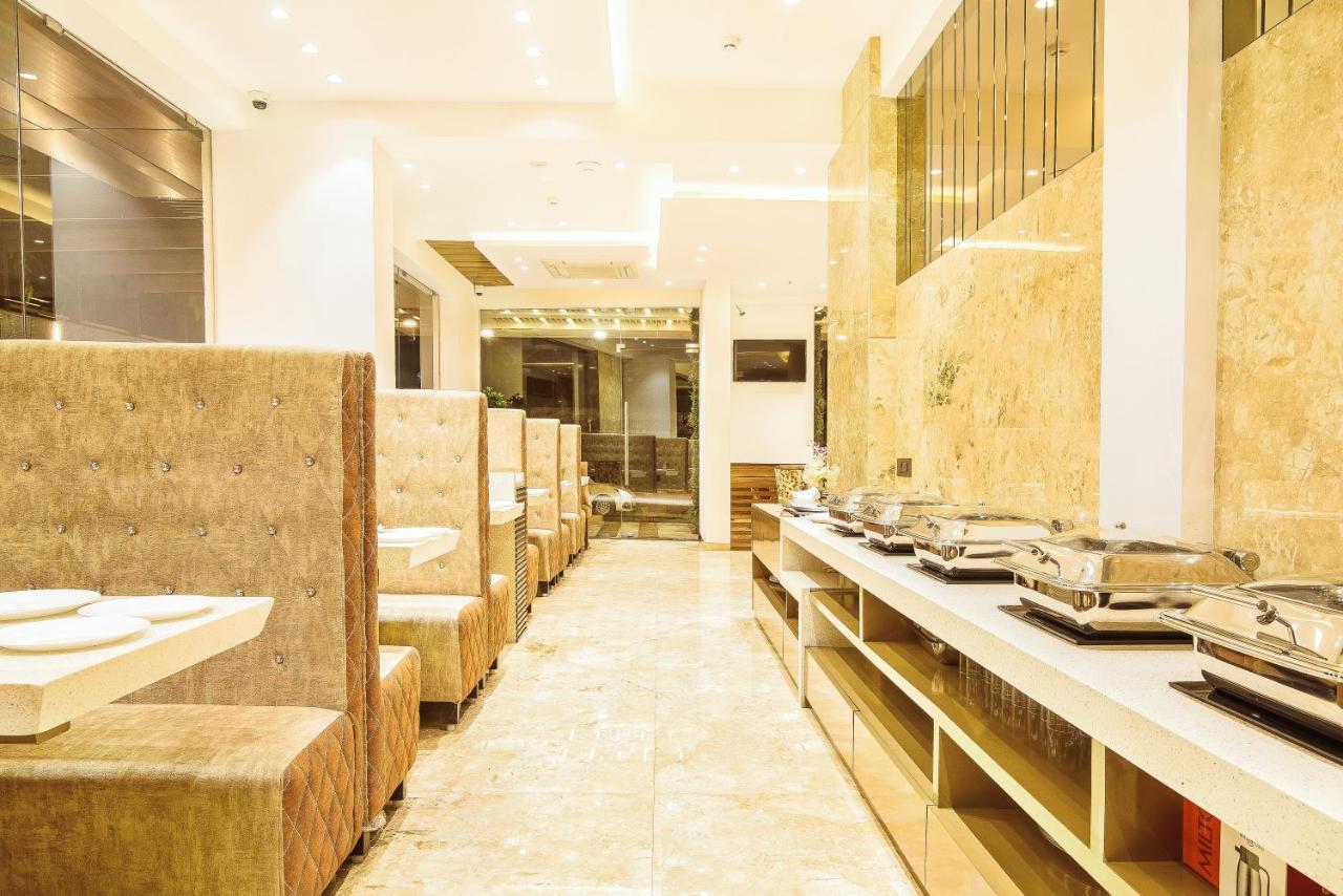 Hotel Auris & Banquets, Mumbai International Airport Kültér fotó
