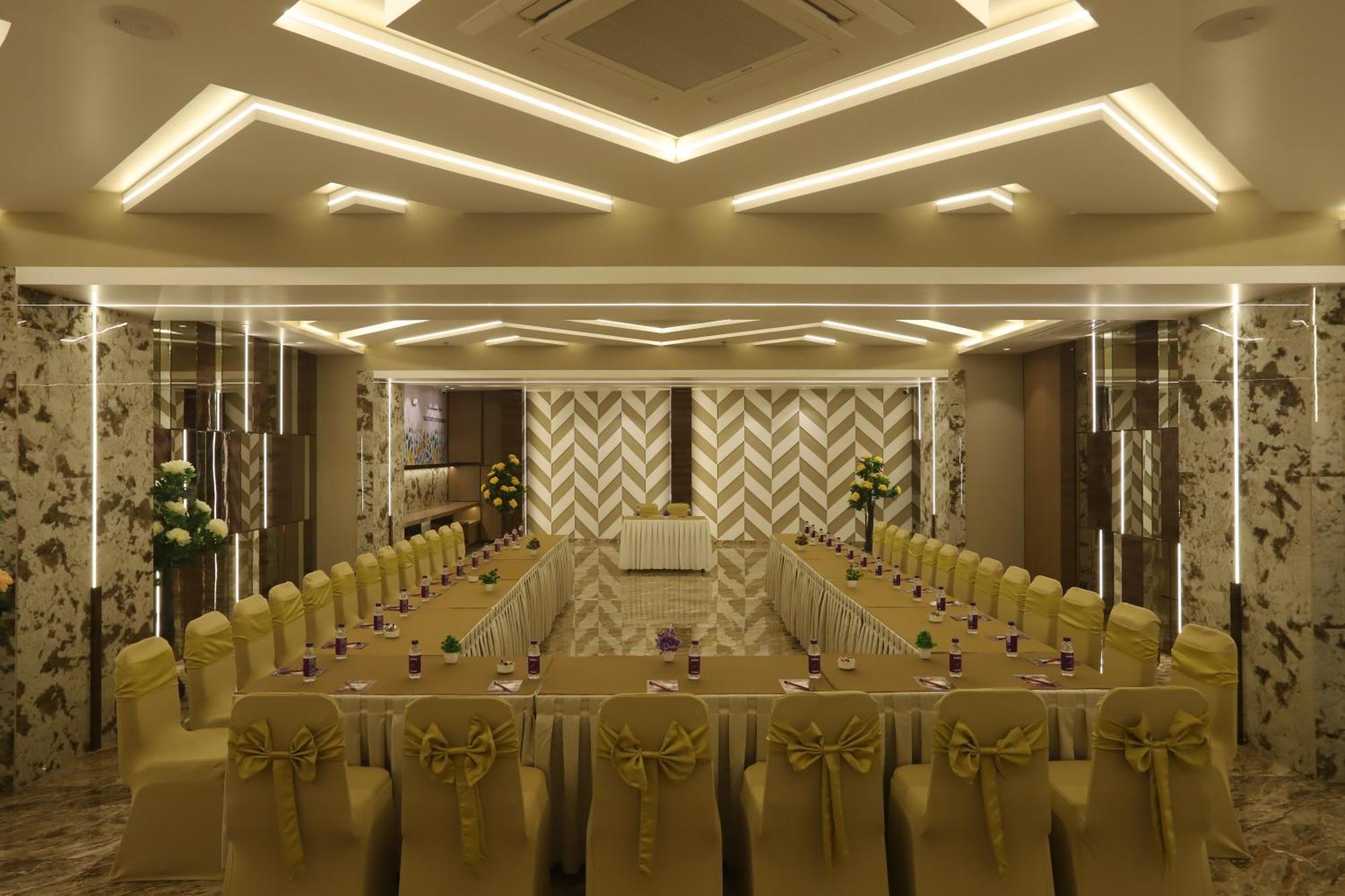 Hotel Auris & Banquets, Mumbai International Airport Kültér fotó