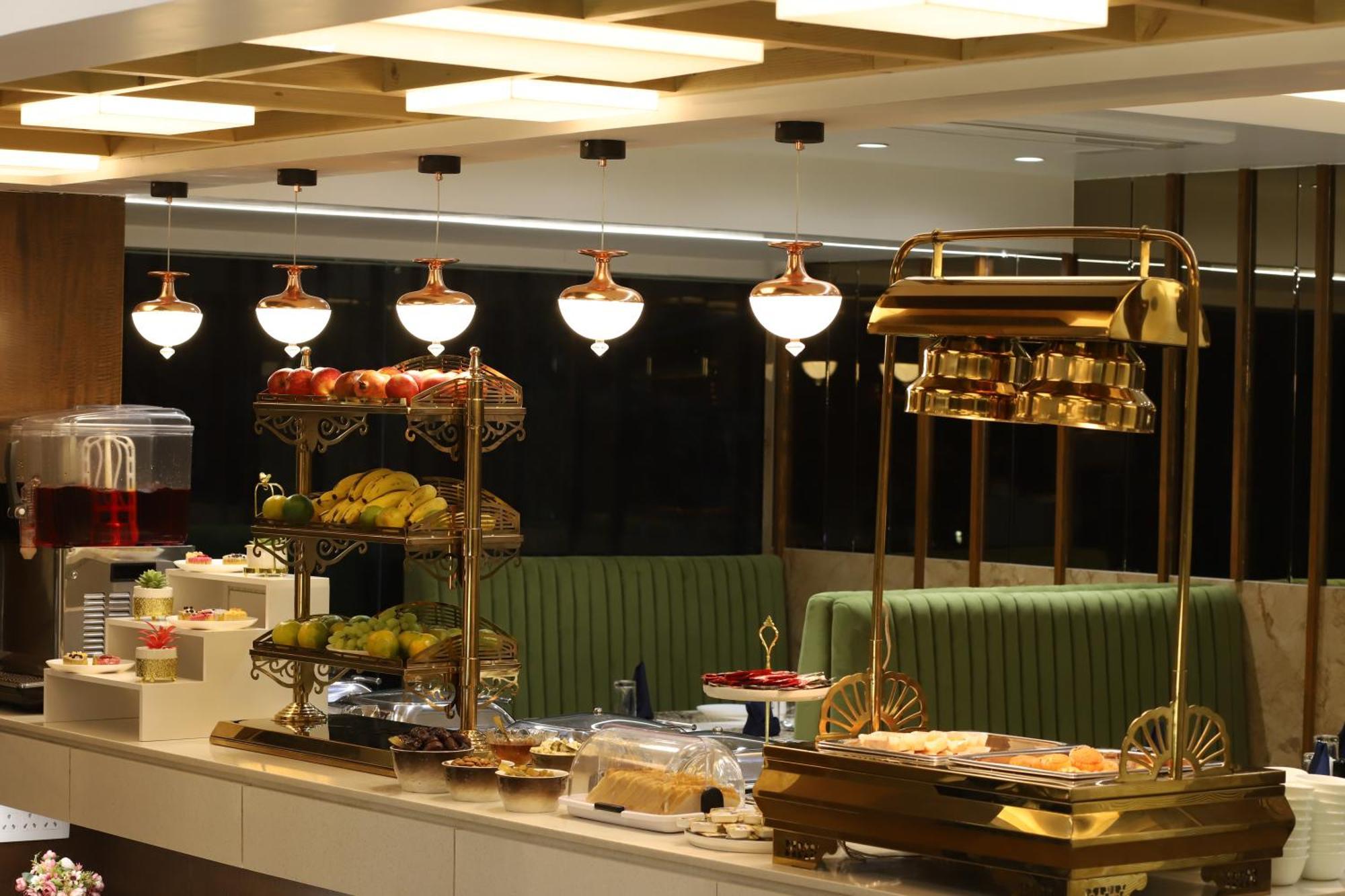 Hotel Auris & Banquets, Mumbai International Airport Kültér fotó